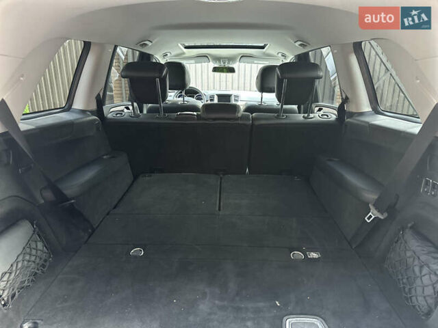 Чорний Мерседес ГЛ-Клас, об'ємом двигуна 3 л та пробігом 217 тис. км за 20500 $, фото 16 на Automoto.ua