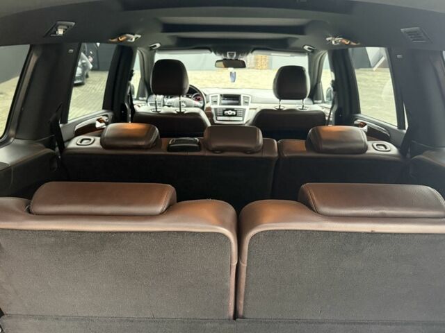 Черный Мерседес ГЛ-класс, объемом двигателя 3 л и пробегом 178 тыс. км за 32999 $, фото 6 на Automoto.ua