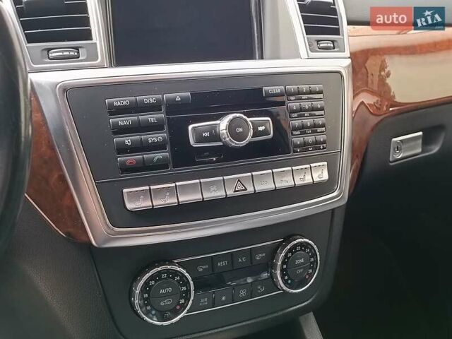 Чорний Мерседес ГЛ-Клас, об'ємом двигуна 3 л та пробігом 352 тис. км за 22990 $, фото 20 на Automoto.ua