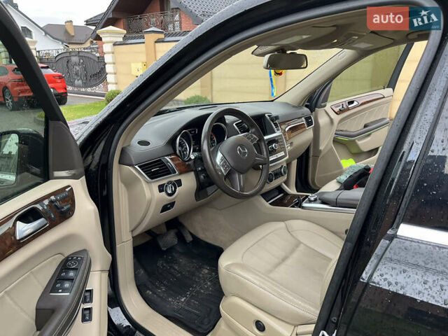 Чорний Мерседес ГЛ-Клас, об'ємом двигуна 3 л та пробігом 250 тис. км за 30000 $, фото 18 на Automoto.ua