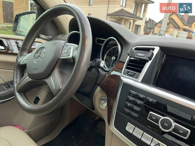 Чорний Мерседес ГЛ-Клас, об'ємом двигуна 3 л та пробігом 250 тис. км за 30000 $, фото 11 на Automoto.ua
