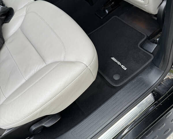 Мерседес ГЛ-Клас 2014 у Чернівцях на Automoto.ua Чорний Мерседес ГЛ-Клас, об'ємом двигуна 2.99 л та пробігом 248 тис. км за 27500 $, фото 3 на Automoto.ua