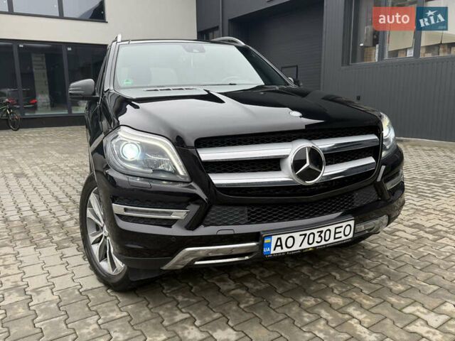 Черный Мерседес ГЛ-класс, объемом двигателя 3 л и пробегом 178 тыс. км за 32999 $, фото 7 на Automoto.ua
