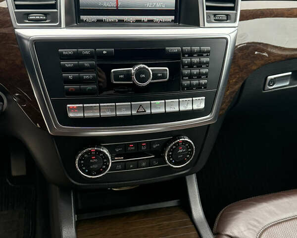 Черный Мерседес ГЛ-класс, объемом двигателя 3 л и пробегом 178 тыс. км за 32999 $, фото 40 на Automoto.ua