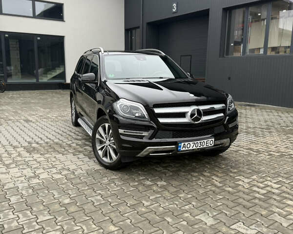 Черный Мерседес ГЛ-класс, объемом двигателя 3 л и пробегом 178 тыс. км за 32999 $, фото 6 на Automoto.ua