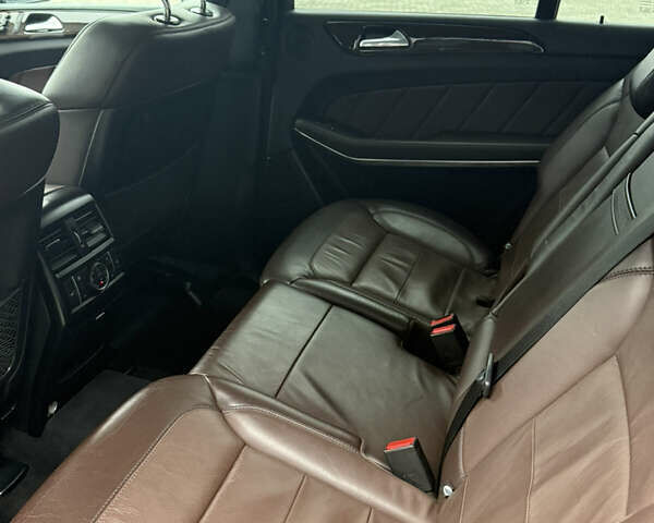 Черный Мерседес ГЛ-класс, объемом двигателя 3 л и пробегом 178 тыс. км за 32999 $, фото 33 на Automoto.ua