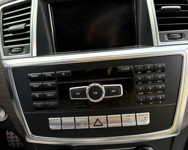 Мерседес ГЛ-Клас 2014 у Чернівцях на Automoto.ua Чорний Мерседес ГЛ-Клас, об'ємом двигуна 2.99 л та пробігом 248 тис. км за 27500 $, фото 1 на Automoto.ua