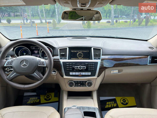 Чорний Мерседес ГЛ-Клас, об'ємом двигуна 3 л та пробігом 236 тис. км за 26200 $, фото 11 на Automoto.ua
