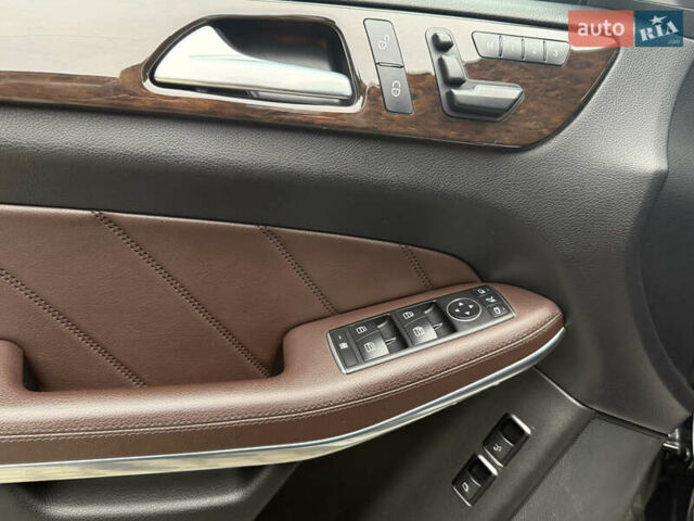 Черный Мерседес ГЛ-класс, объемом двигателя 3 л и пробегом 178 тыс. км за 32999 $, фото 59 на Automoto.ua