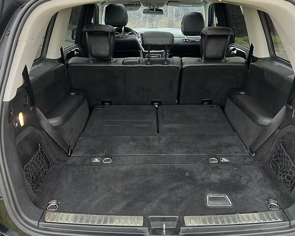 Чорний Мерседес ГЛ-Клас, об'ємом двигуна 3 л та пробігом 260 тис. км за 25500 $, фото 5 на Automoto.ua