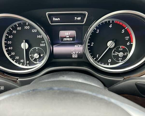 Чорний Мерседес ГЛ-Клас, об'ємом двигуна 3 л та пробігом 260 тис. км за 25500 $, фото 9 на Automoto.ua