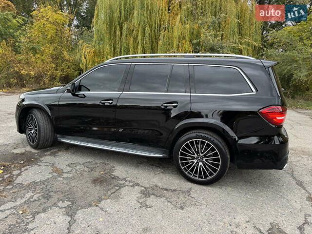 Мерседес ГЛ-класс 2014 в Днепре (Днепропетровске) на Automoto.ua Черный Мерседес ГЛ-класс, объемом двигателя 3 л и пробегом 213 тыс. км за 27000 $, фото 11 на Automoto.ua