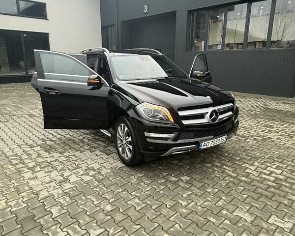 Черный Мерседес ГЛ-класс, объемом двигателя 3 л и пробегом 178 тыс. км за 32999 $, фото 22 на Automoto.ua