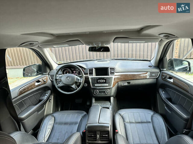 Чорний Мерседес ГЛ-Клас, об'ємом двигуна 3 л та пробігом 217 тис. км за 20500 $, фото 6 на Automoto.ua