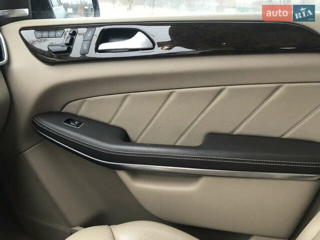 Черный Мерседес ГЛ-класс, объемом двигателя 3 л и пробегом 236 тыс. км за 24500 $, фото 38 на Automoto.ua