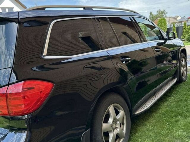 Чорний Мерседес ГЛ-Клас, об'ємом двигуна 3 л та пробігом 299 тис. км за 20500 $, фото 11 на Automoto.ua