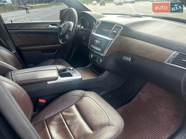 Черный Мерседес ГЛ-класс, объемом двигателя 3 л и пробегом 212 тыс. км за 21500 $, фото 8 на Automoto.ua