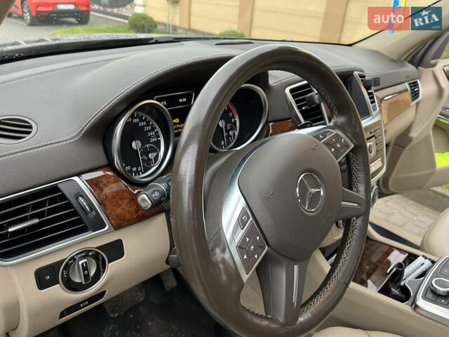 Чорний Мерседес ГЛ-Клас, об'ємом двигуна 3 л та пробігом 250 тис. км за 30000 $, фото 20 на Automoto.ua