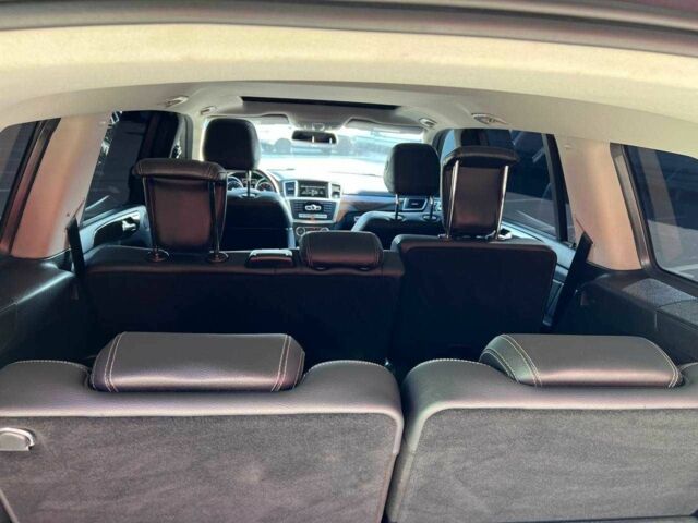 Чорний Мерседес ГЛ-Клас, об'ємом двигуна 3 л та пробігом 305 тис. км за 23000 $, фото 5 на Automoto.ua