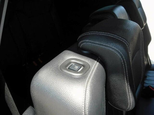 Мерседес ГЛ-Клас 2015 у Чернігові на Automoto.ua Чорний Мерседес ГЛ-Клас, об'ємом двигуна 3 л та пробігом 79 тис. км за 9200 $, фото 10 на Automoto.ua