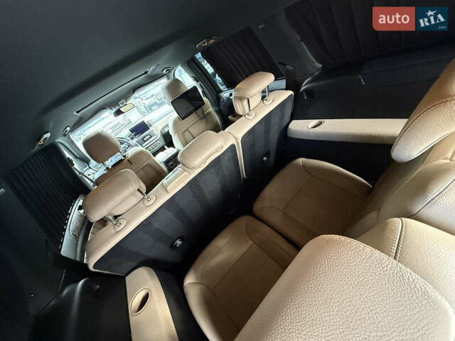 Черный Мерседес ГЛ-класс, объемом двигателя 3 л и пробегом 271 тыс. км за 35000 $, фото 23 на Automoto.ua