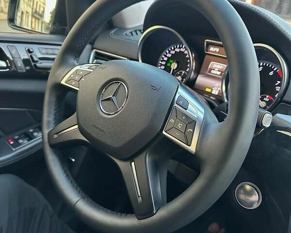 Черный Мерседес ГЛ-класс, объемом двигателя 3 л и пробегом 151 тыс. км за 37800 $, фото 13 на Automoto.ua