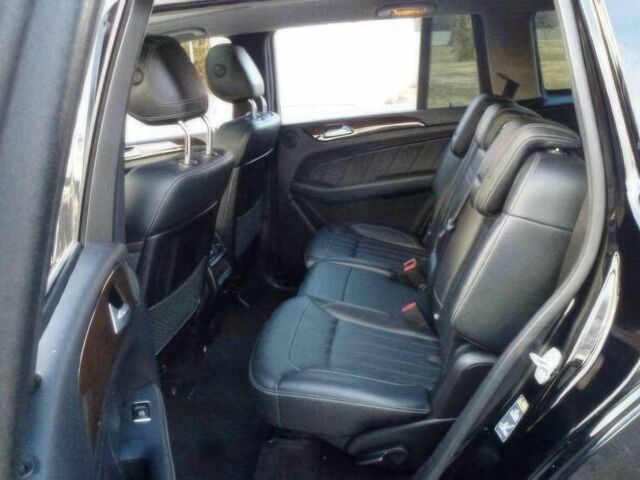 Черный Мерседес ГЛ-класс, объемом двигателя 3 л и пробегом 75 тыс. км за 12800 $, фото 9 на Automoto.ua