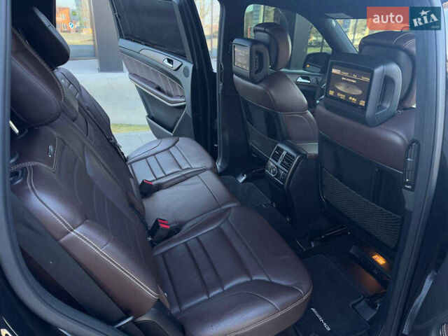 Черный Мерседес ГЛ-класс, объемом двигателя 5.46 л и пробегом 148 тыс. км за 42000 $, фото 27 на Automoto.ua