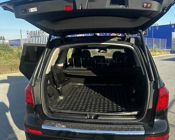 Чорний Мерседес ГЛ-Клас, об'ємом двигуна 2.99 л та пробігом 180 тис. км за 27500 $, фото 17 на Automoto.ua