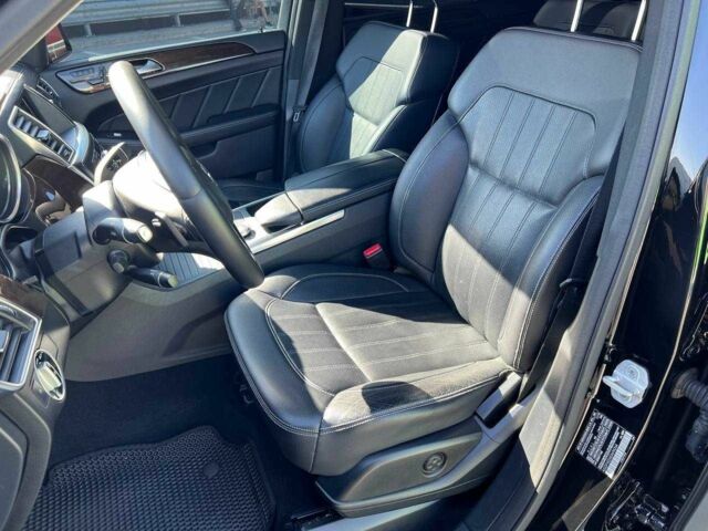 Чорний Мерседес ГЛ-Клас, об'ємом двигуна 3 л та пробігом 305 тис. км за 23000 $, фото 12 на Automoto.ua