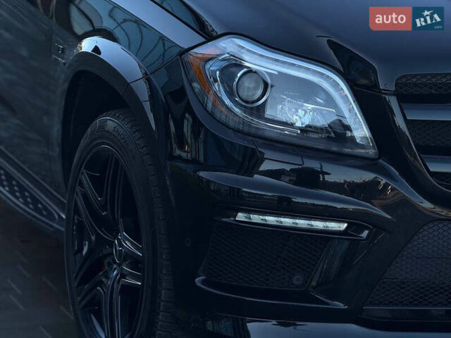 Черный Мерседес ГЛ-класс, объемом двигателя 5.46 л и пробегом 148 тыс. км за 42000 $, фото 8 на Automoto.ua