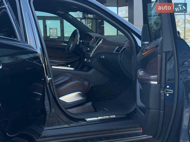 Черный Мерседес ГЛ-класс, объемом двигателя 5.46 л и пробегом 148 тыс. км за 42000 $, фото 25 на Automoto.ua