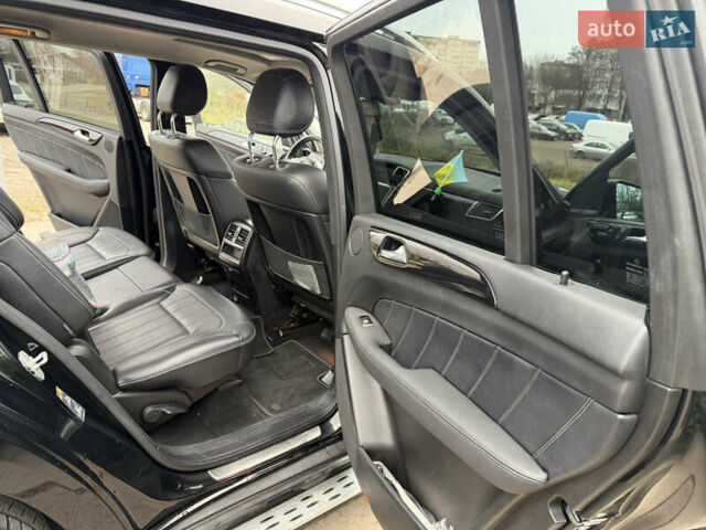 Чорний Мерседес ГЛ-Клас, об'ємом двигуна 2.99 л та пробігом 350 тис. км за 25000 $, фото 4 на Automoto.ua