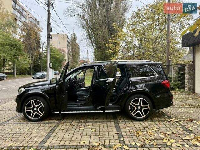 Черный Мерседес ГЛ-класс, объемом двигателя 3 л и пробегом 250 тыс. км за 25900 $, фото 31 на Automoto.ua