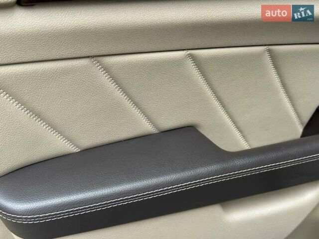 Черный Мерседес ГЛ-класс, объемом двигателя 3 л и пробегом 129 тыс. км за 27840 $, фото 18 на Automoto.ua