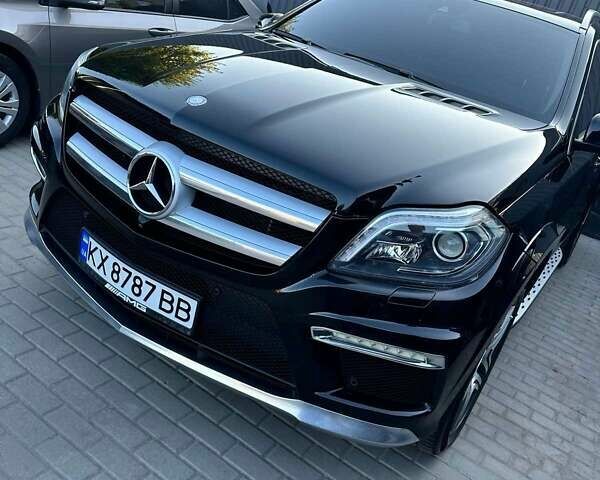 Черный Мерседес ГЛ-класс, объемом двигателя 3 л и пробегом 151 тыс. км за 37800 $, фото 3 на Automoto.ua