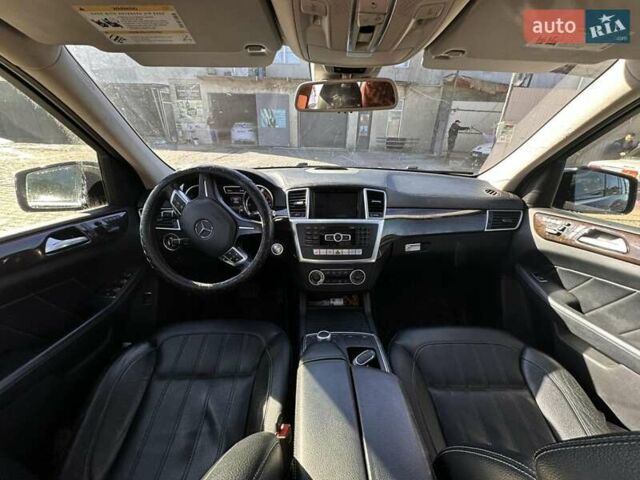 Мерседес ГЛ-класс 2015 в Залещиках на Automoto.ua Черный Мерседес ГЛ-класс, объемом двигателя 2.99 л и пробегом 282 тыс. км за 27200 $, фото 8 на Automoto.ua