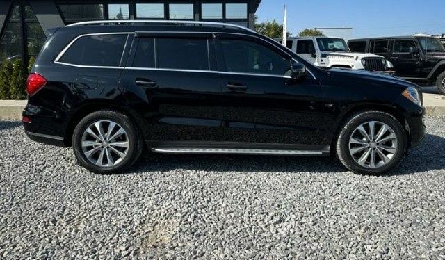 Мерседес ГЛ-класс 2015 в Львове на Automoto.ua Черный Мерседес ГЛ-класс, объемом двигателя 3 л и пробегом 158 тыс. км за 1 $, фото 1 на Automoto.ua