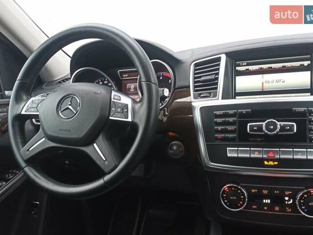 Чорний Мерседес ГЛ-Клас, об'ємом двигуна 3 л та пробігом 239 тис. км за 29800 $, фото 13 на Automoto.ua