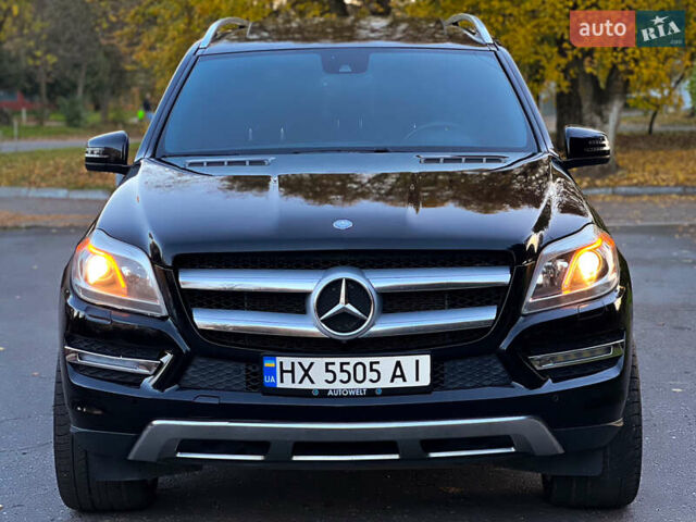 Мерседес ГЛ-Клас 2015 у Хмельницькому на Automoto.ua Чорний Мерседес ГЛ-Клас, об'ємом двигуна 3 л та пробігом 197 тис. км за 26999 $, фото 1 на Automoto.ua