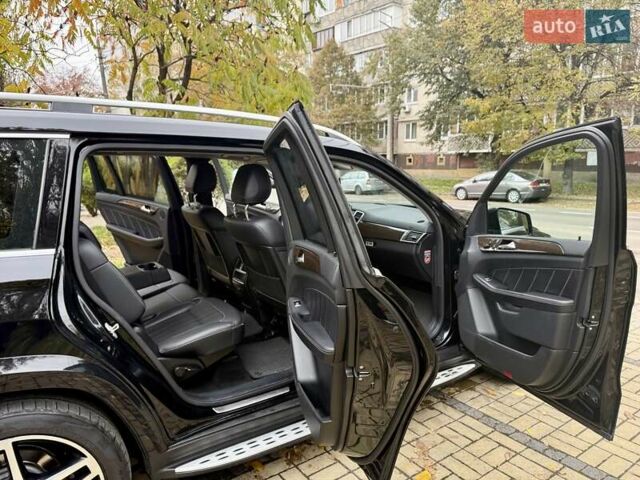 Черный Мерседес ГЛ-класс, объемом двигателя 3 л и пробегом 250 тыс. км за 25900 $, фото 40 на Automoto.ua
