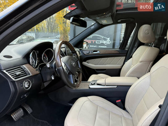Черный Мерседес ГЛ-класс, объемом двигателя 3 л и пробегом 271 тыс. км за 35000 $, фото 18 на Automoto.ua