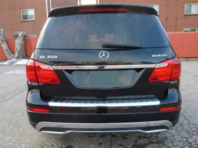 Черный Мерседес ГЛ-класс, объемом двигателя 3 л и пробегом 75 тыс. км за 12800 $, фото 5 на Automoto.ua