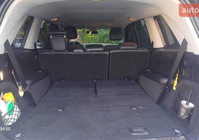 Черный Мерседес ГЛ-класс, объемом двигателя 2.99 л и пробегом 130 тыс. км за 30000 $, фото 11 на Automoto.ua