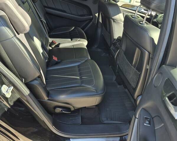 Черный Мерседес ГЛ-класс, объемом двигателя 2.99 л и пробегом 240 тыс. км за 27400 $, фото 16 на Automoto.ua