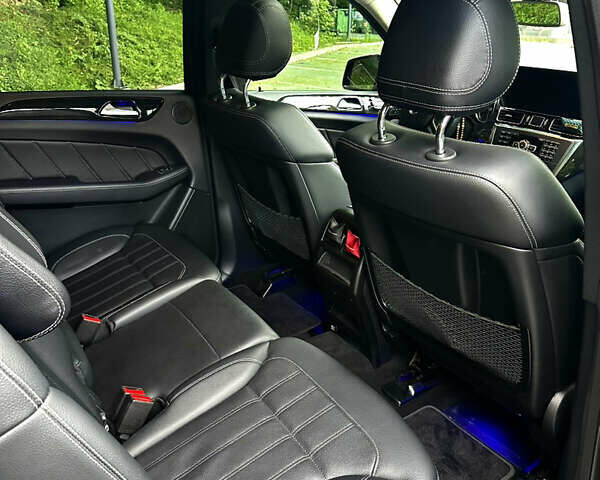 Черный Мерседес ГЛ-класс, объемом двигателя 3 л и пробегом 262 тыс. км за 30000 $, фото 27 на Automoto.ua