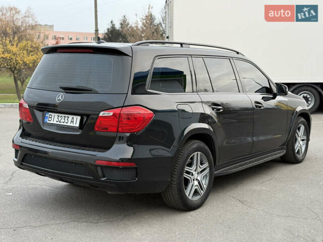 Черный Мерседес ГЛ-класс, объемом двигателя 3 л и пробегом 184 тыс. км за 33000 $, фото 3 на Automoto.ua