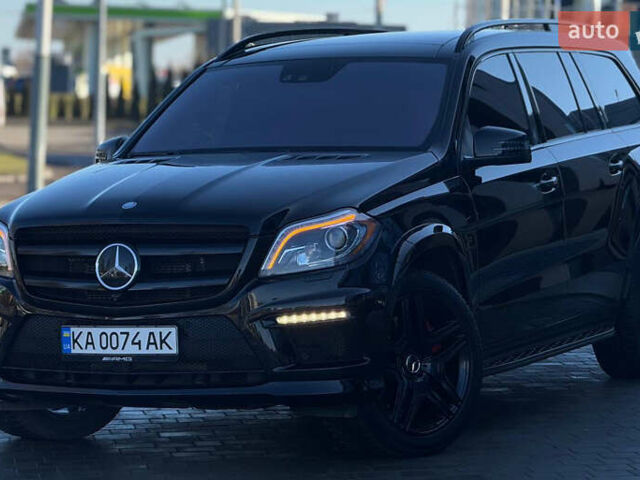 Черный Мерседес ГЛ-класс, объемом двигателя 5.46 л и пробегом 148 тыс. км за 42000 $, фото 1 на Automoto.ua