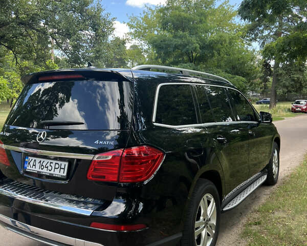 Чорний Мерседес ГЛ-Клас, об'ємом двигуна 3 л та пробігом 140 тис. км за 21500 $, фото 5 на Automoto.ua