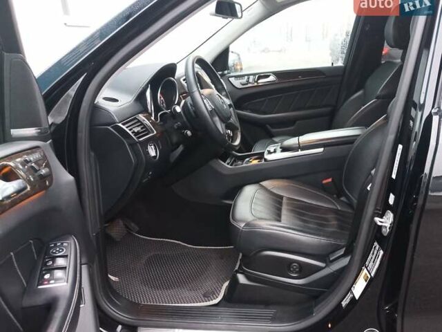 Чорний Мерседес ГЛ-Клас, об'ємом двигуна 3 л та пробігом 239 тис. км за 29800 $, фото 9 на Automoto.ua